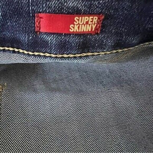 Arizona‎ dark wash distressed knee patch jeans size 17 - Picture 8 of 8